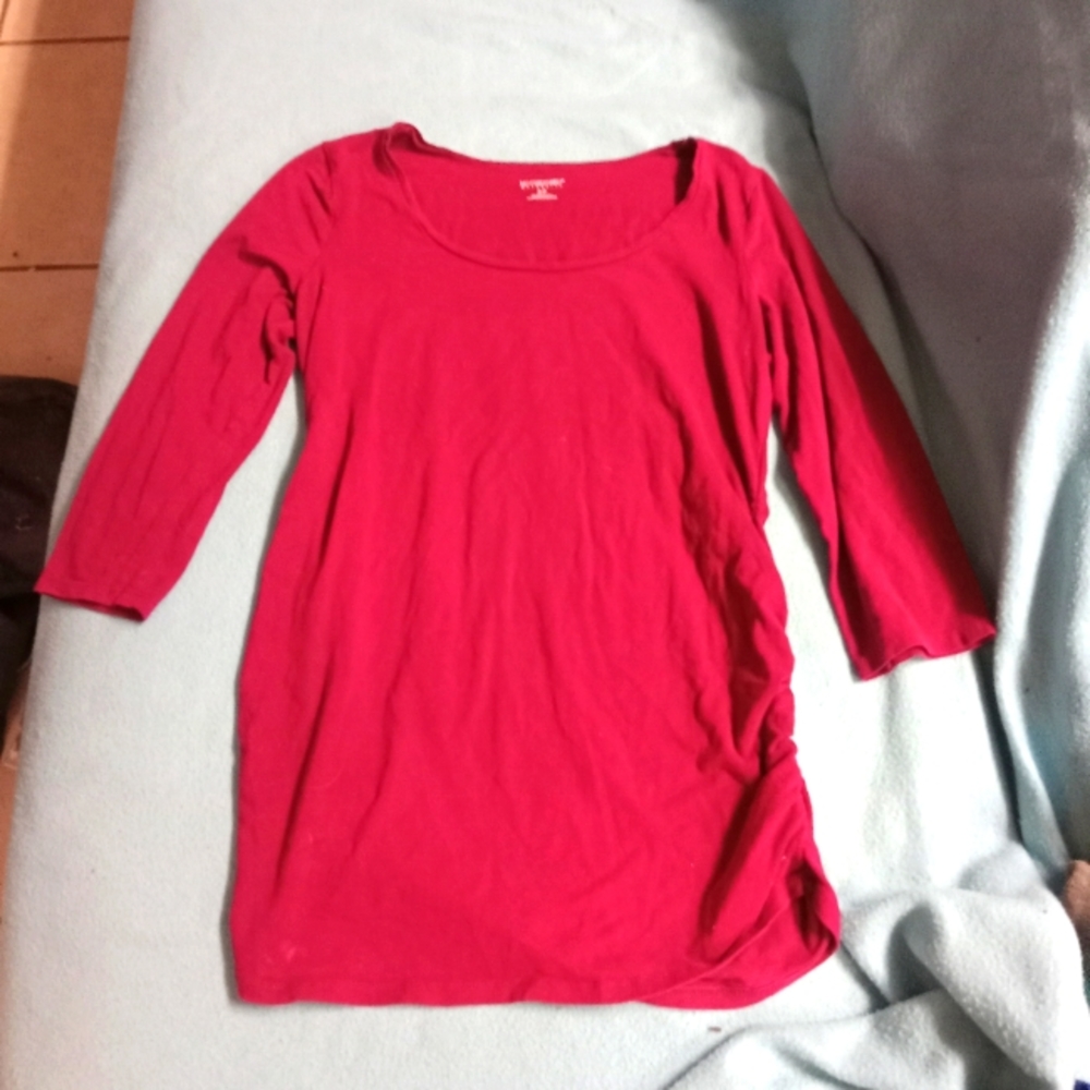 Purple 3/4 sleeve Motherhood Maternity stretchy top size small